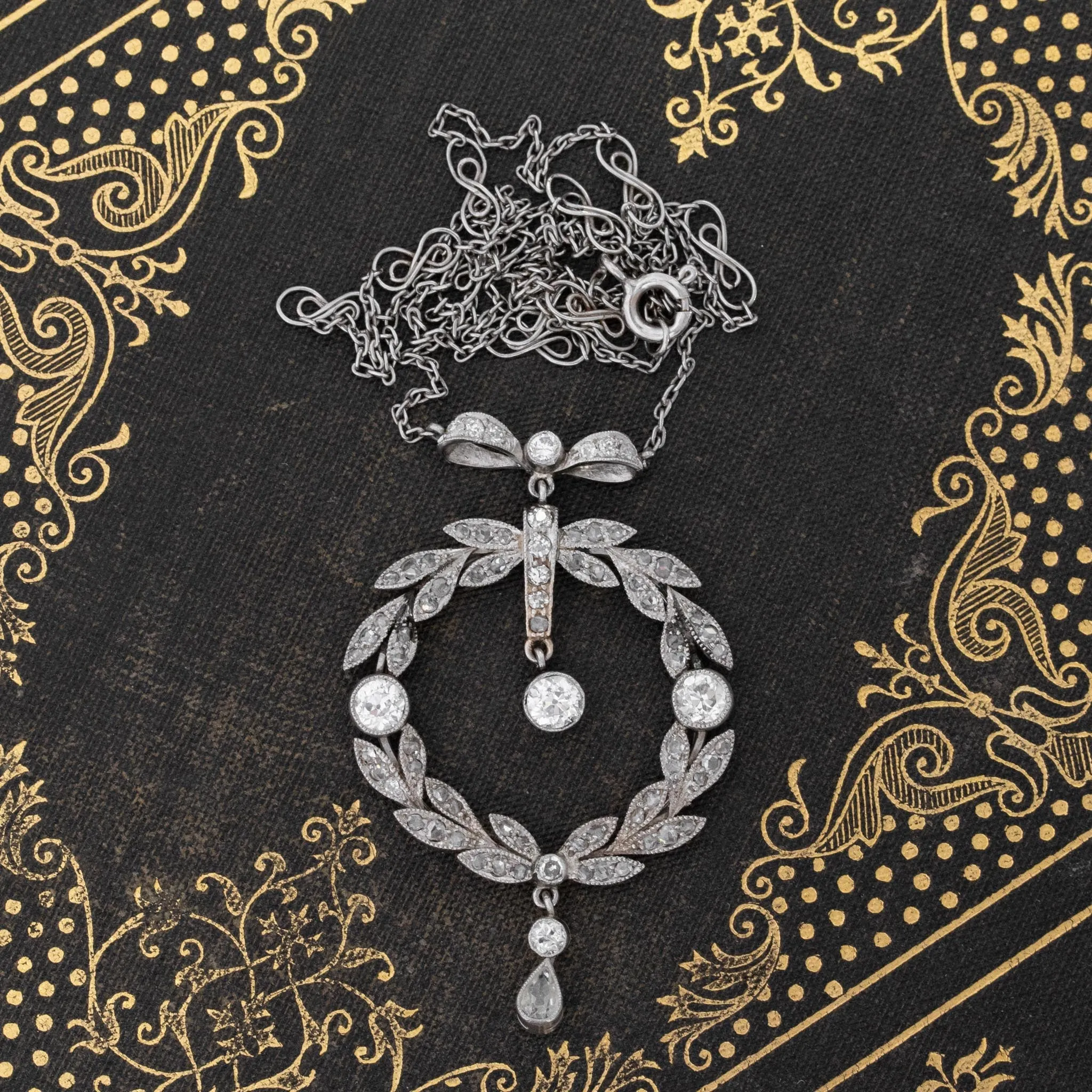 1.42ctw Edwardian Diamond Wreath Pendant