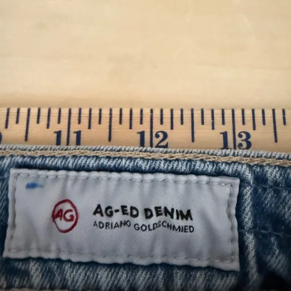 AG BECKE SHORTS - RELAXED SLIM SHORTS - MEDIUM WASH