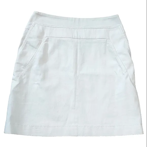 AKRIS punto Structured Pencil Lined Skirt size 6