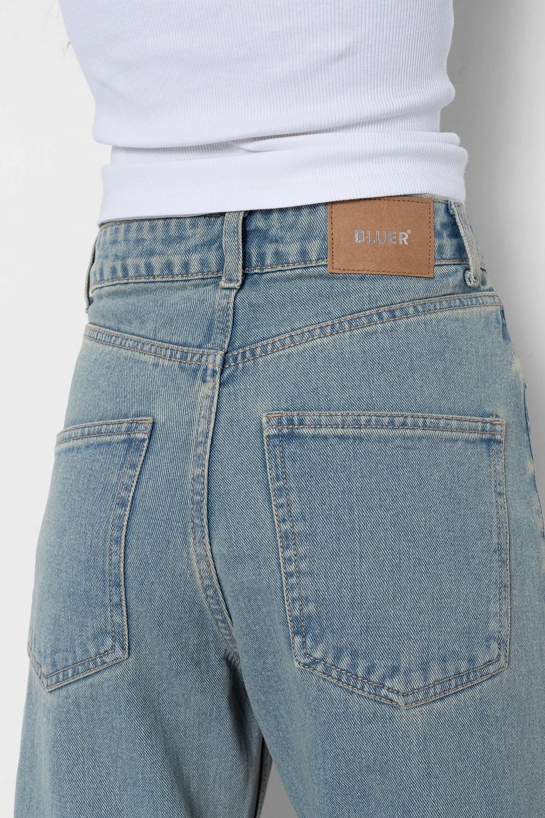B012 Straight Leg Jeans