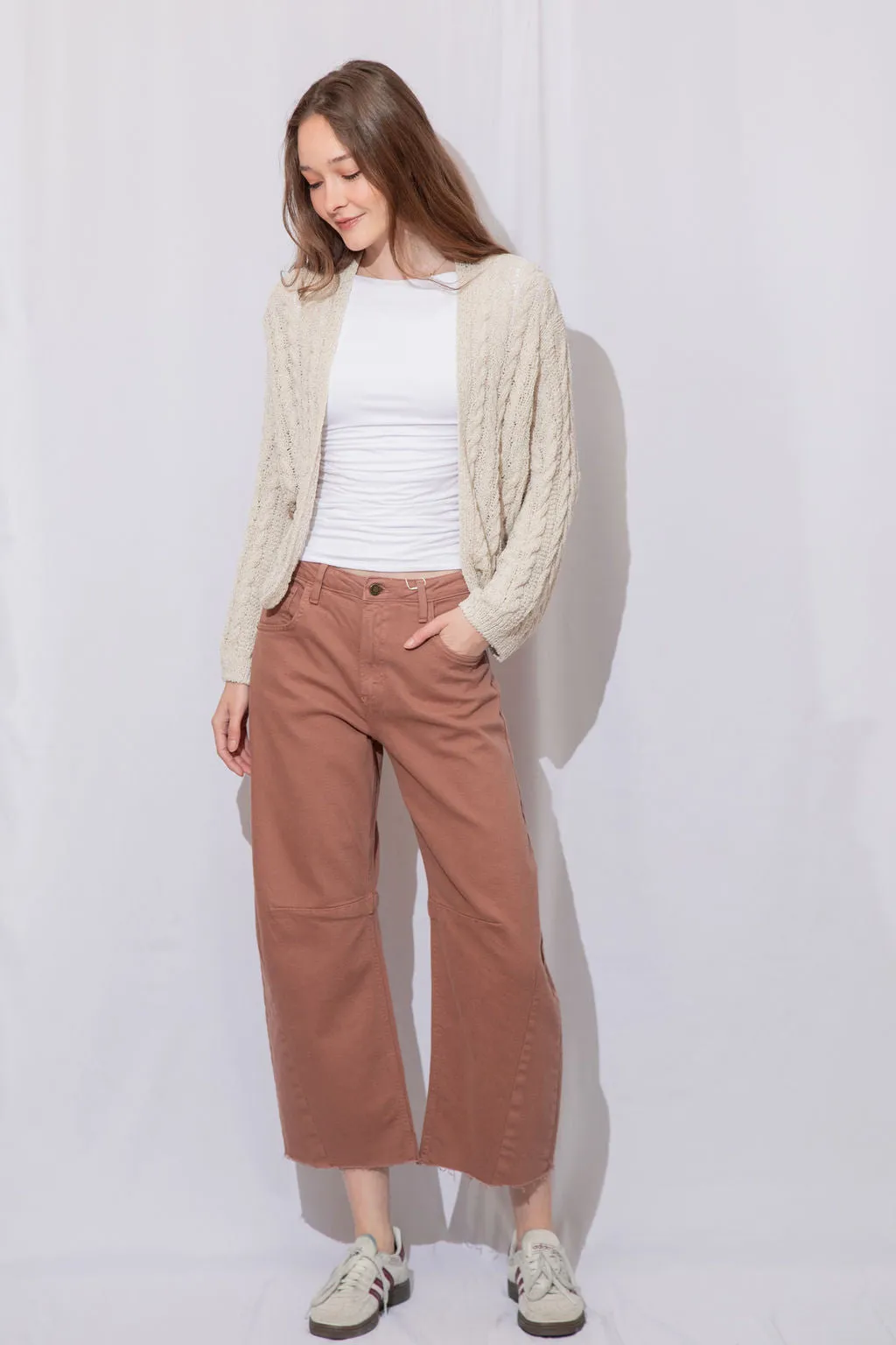 Barrel Jeans with Seams