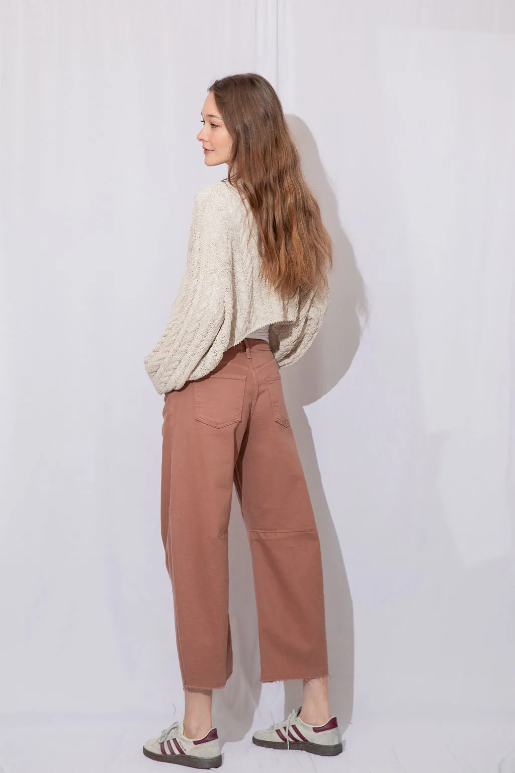 Barrel Jeans with Seams