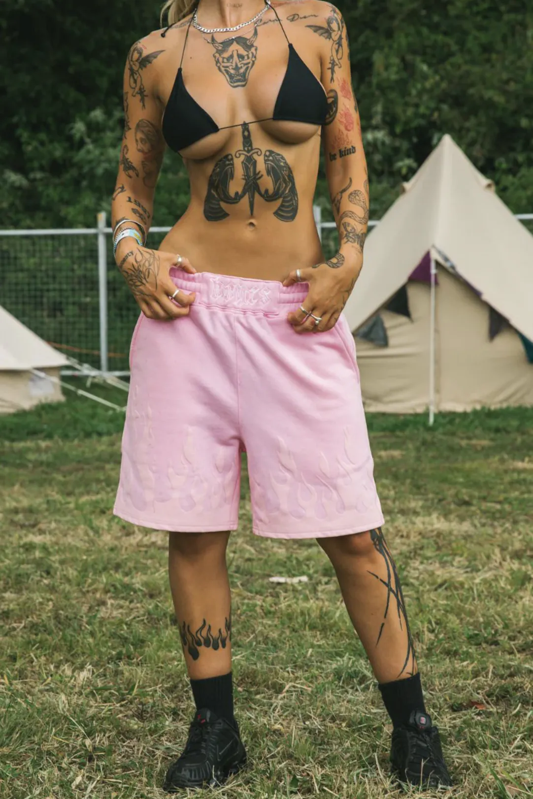 BILLY BONES CLUB UNISEX BURNER SHORTS - PUFF PINK