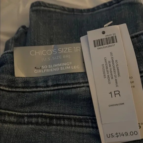 Chico's So Slimming Floral Embroidered Blue Ankle Jeans- Brand New Size 8R