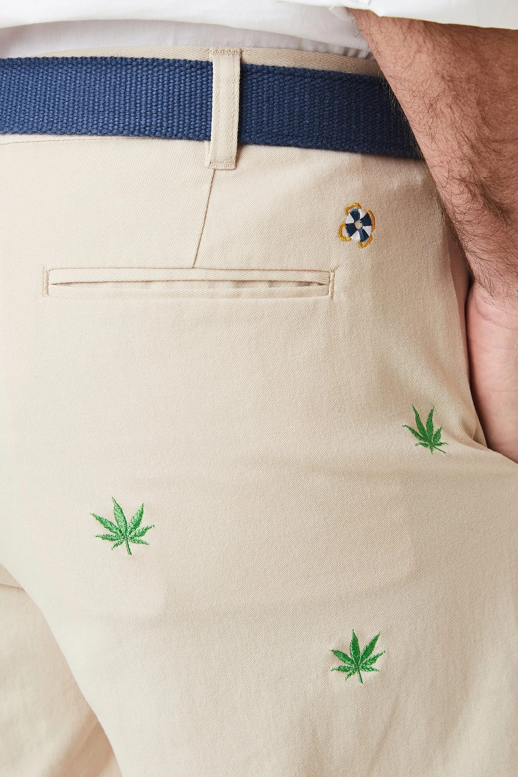 Cisco Short Stretch Twill Stone with Pot Leaf