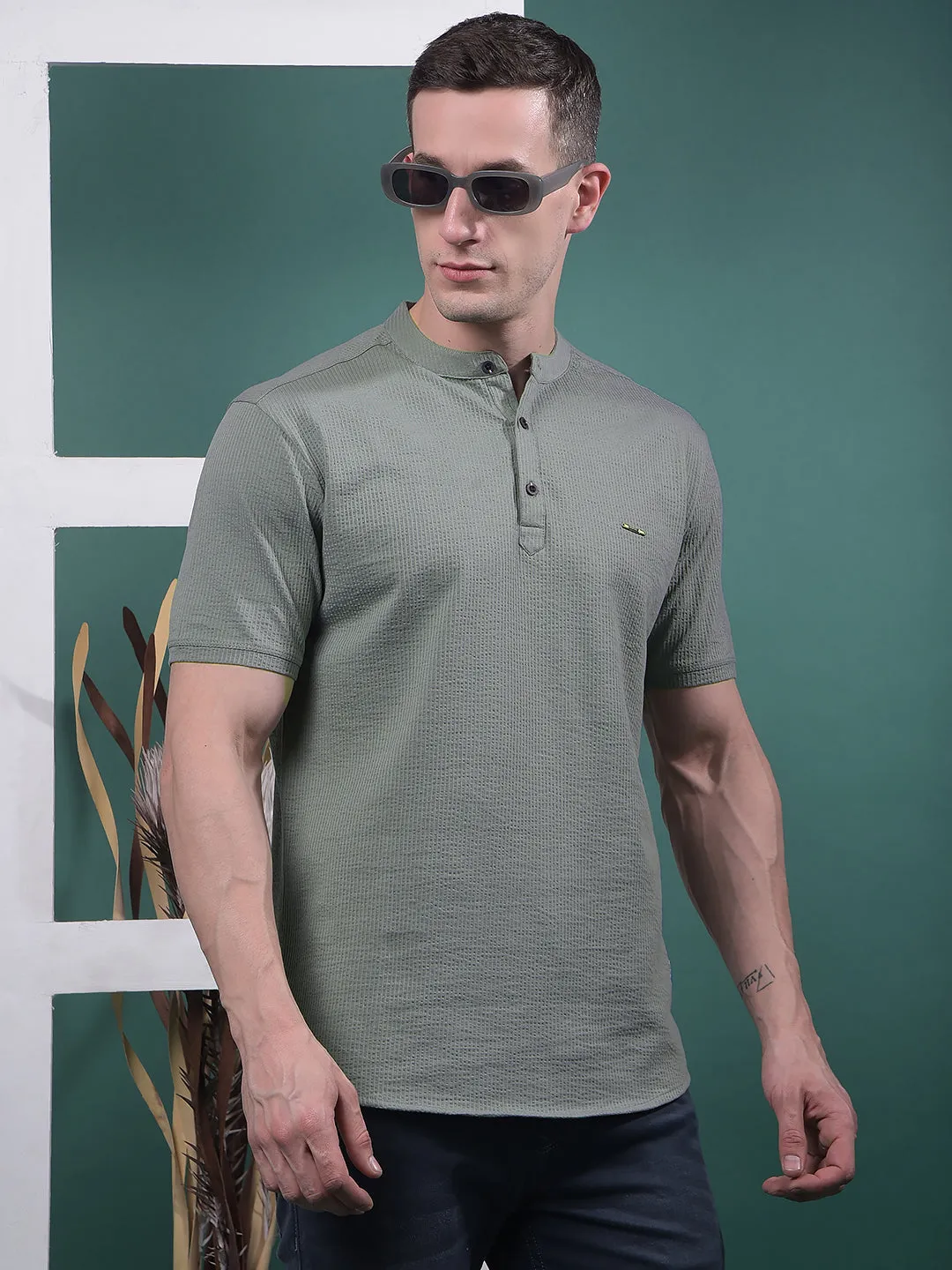 COBB SOLID OLIVE ROUND NECK T-SHIRT