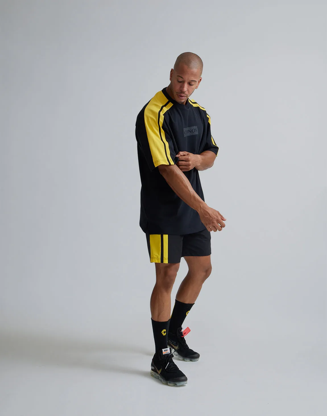 CRONOS 2LINE NYLON STRETCH SHORTS【BLACK×YELLOW】
