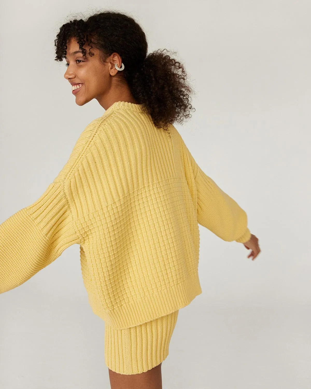 Delčia: Lemon Cotton Sweater & Shorts Set