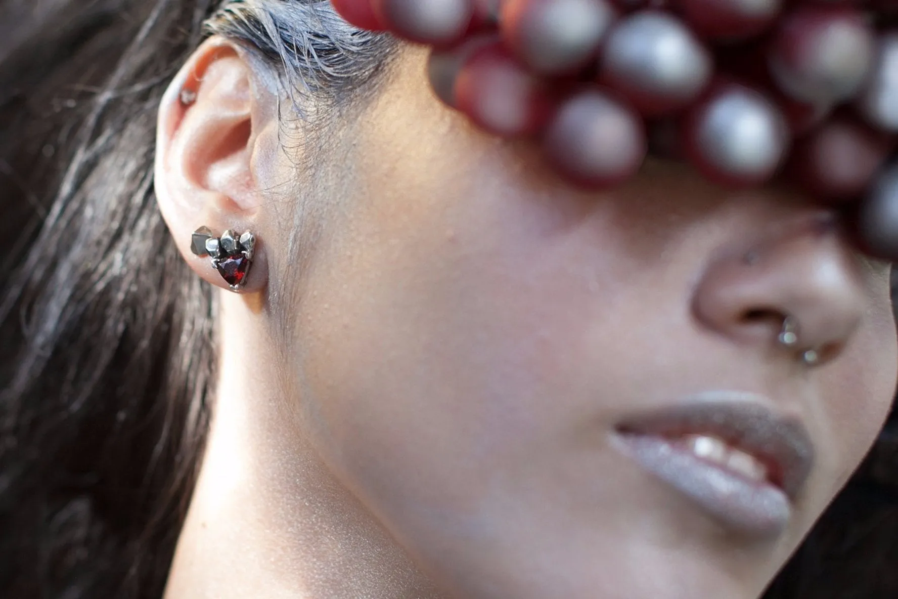 FEATHER SPEAR EARRINGS | GARNET