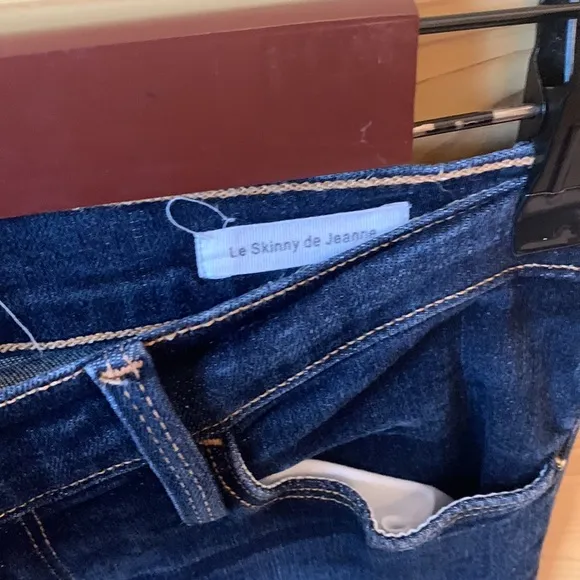 Frame Le Skinny de Jeanne in Queens Way Size 27