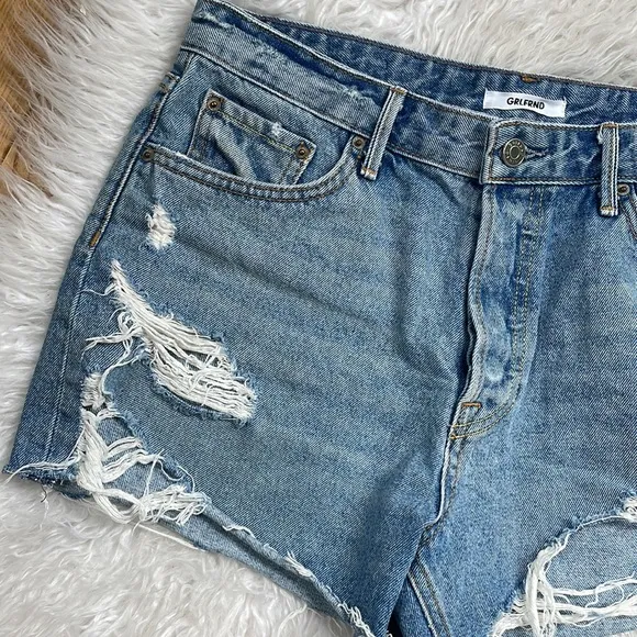 GRLFRND Helena destroyed jean shorts Size 28 EUC
