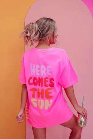 Here Comes The Sun Oversized Graphic Tee - Neon Pink