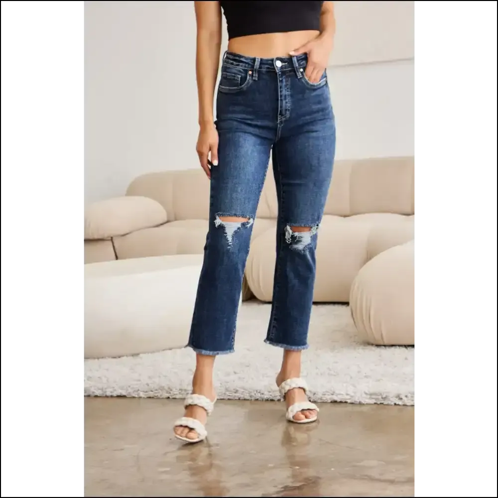 Jeans that Hug your Curves and your Secrets - Rfm Crop Dylan Style! 💥