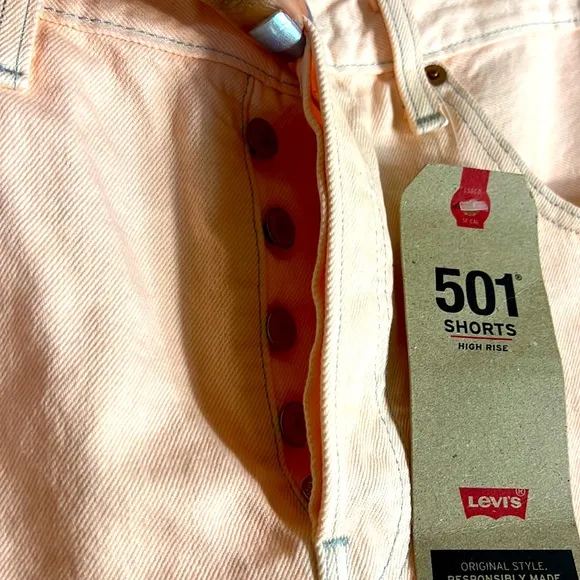 LEVI’S 501 signature button fly high rise cutoff light pink denim shorts