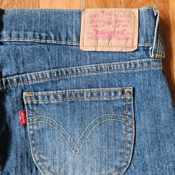 Levi’s Denim Mini Skirt Juniors 7 Camo Ruffle Y2K Low Rise Made in Mexico 2000s