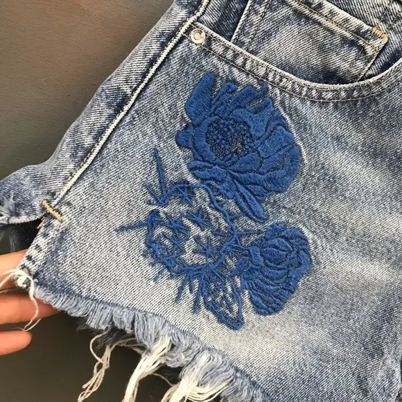 Levi’s Made Crafted Cheeky High Rise Button Fly