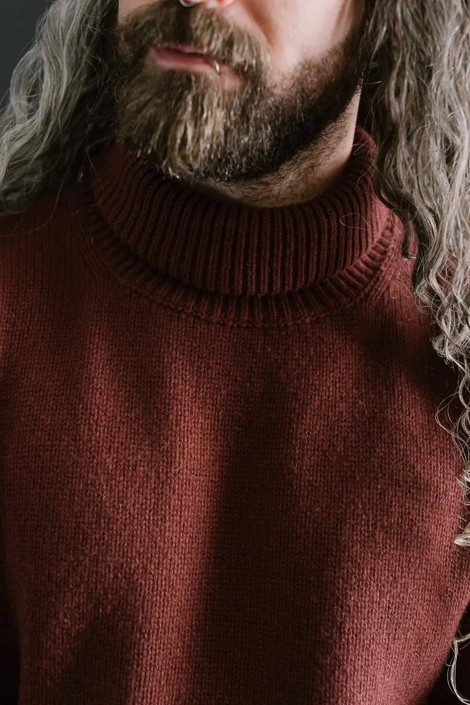 LOCT01.151 - Merino Wool Cashmere Blend Turtle Neck Pullover Relaxed Fit - Dark Brown