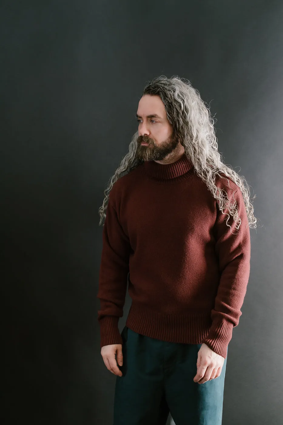 LOCT01.151 - Merino Wool Cashmere Blend Turtle Neck Pullover Relaxed Fit - Dark Brown