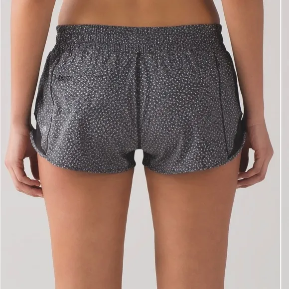 Lululemon Hotty Hot Short (Reflective) (2 1/2&quot;)