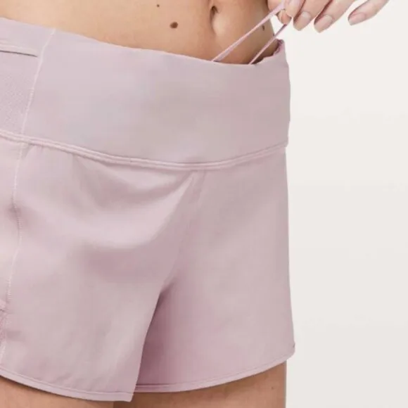 Lululemon Mesh Over Miles Short *3&quot; Powdered Mauve