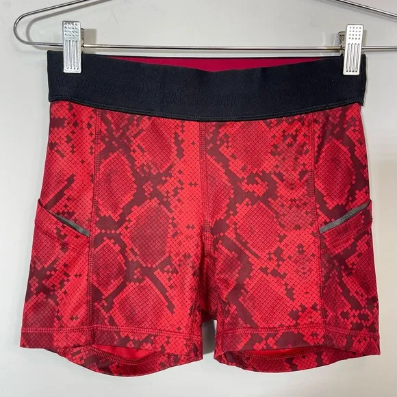 Lululemon What The Sport Short Mini Ziggy Snake Red Tide Cranberry 4 Run Gym