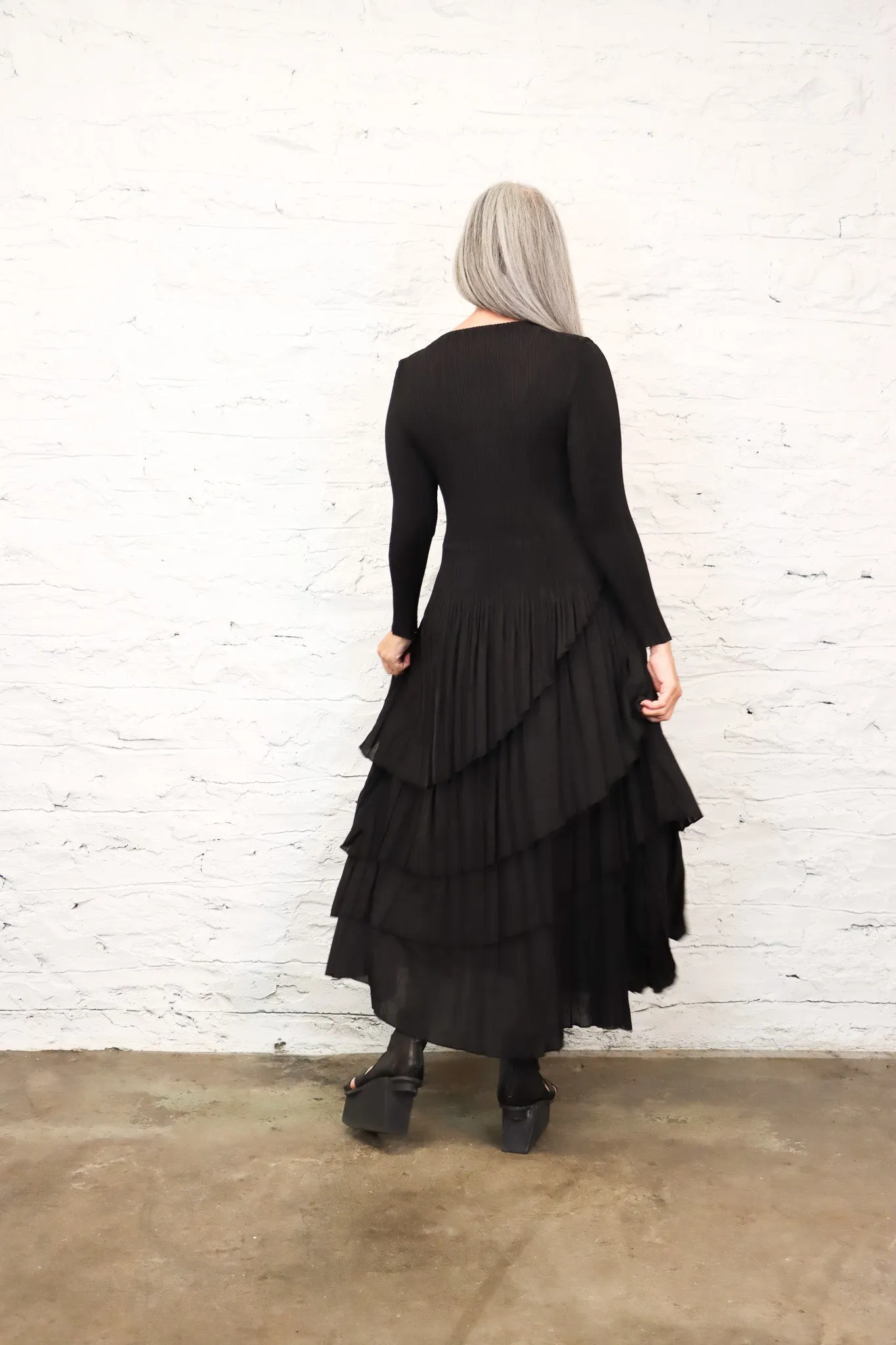 MC Oasis Slopping Dress