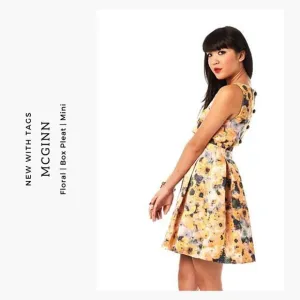 McGinn for Anthropologie Womens Sleeveless Yellow Floral Dress w/Pleats Size 4