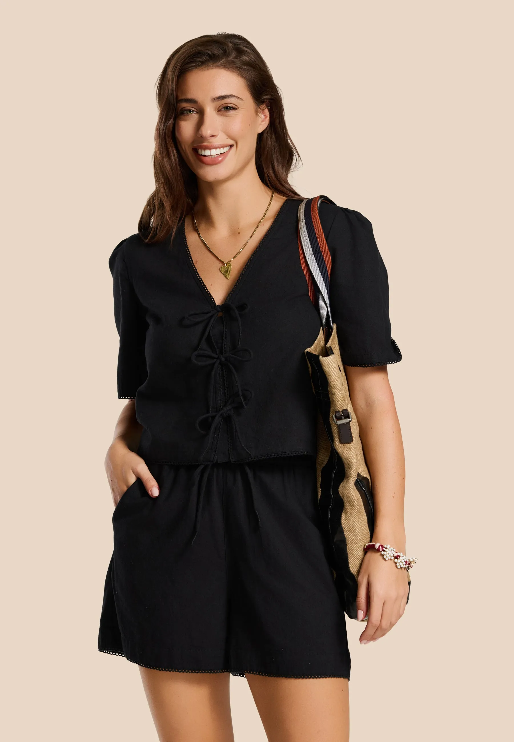 MISHA shorts | black