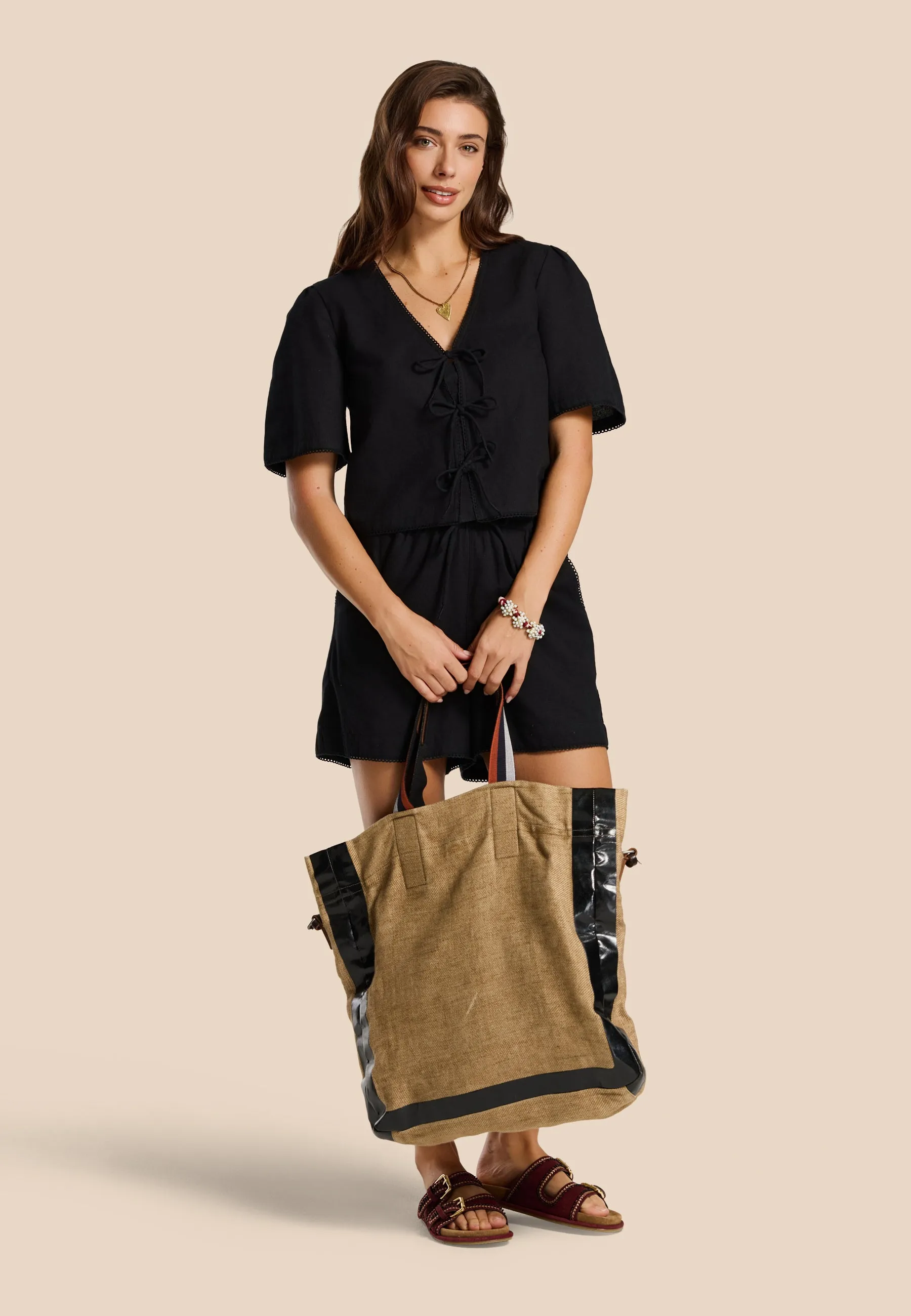 MISHA shorts | black