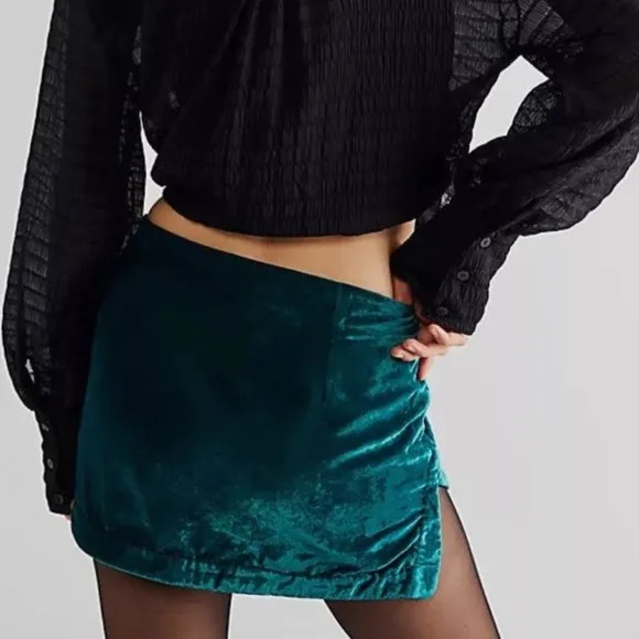 NWT Free People Annalise Velvet Slit Hem Mini Skirt in Deep Teal
