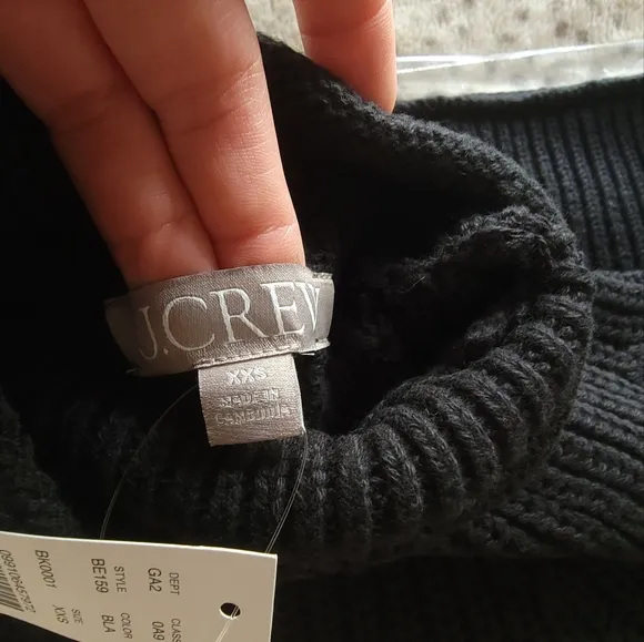 NWT J. Crew Relaxed Rollneck sweater, XXS
