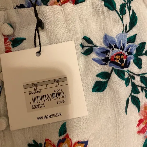 NWT Jack by BB Dakota In Full Bloom high low skirt