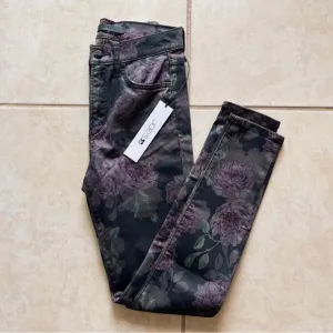NWT Joe’s Jeans The Charlie High Rise Skinny Ankle Floral Print Jeans - 25