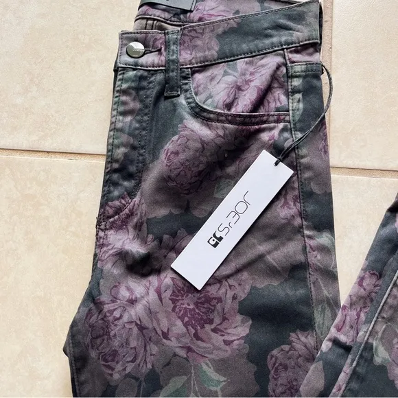 NWT Joe’s Jeans The Charlie High Rise Skinny Ankle Floral Print Jeans - 25