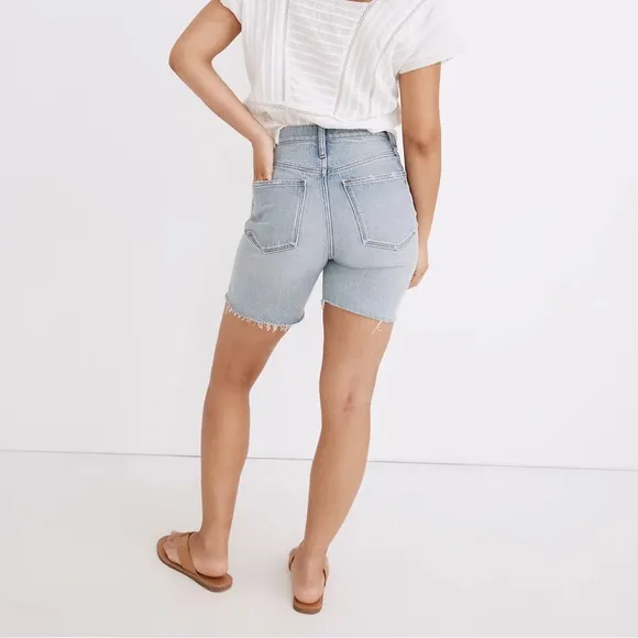 NWT Madewell High-rise Mid-length denim shorts size 27