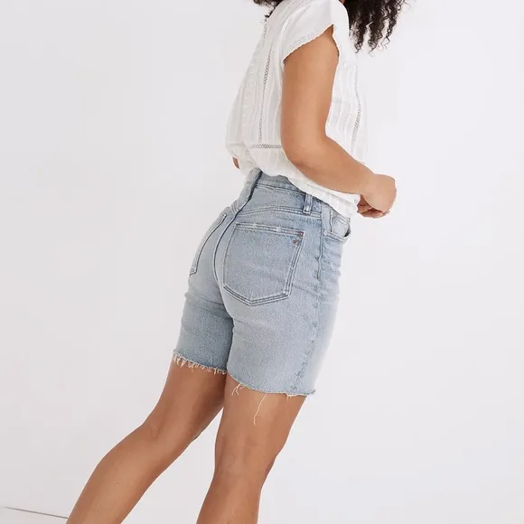 NWT Madewell High-rise Mid-length denim shorts size 27