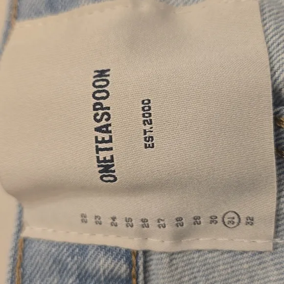 NWT One Teaspoon Bandit Jean Shorts In Size 31
