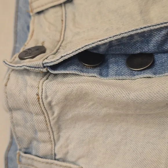 NWT One Teaspoon Bandit Jean Shorts In Size 31