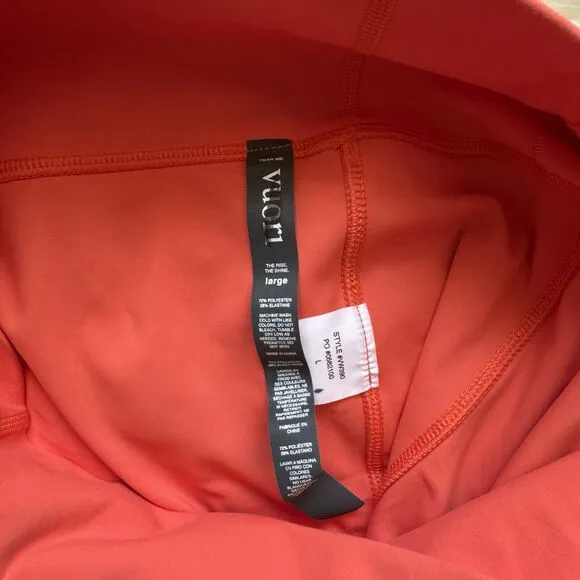 NWT Vuori Studio Pocket Short in Grapefruit Size Large