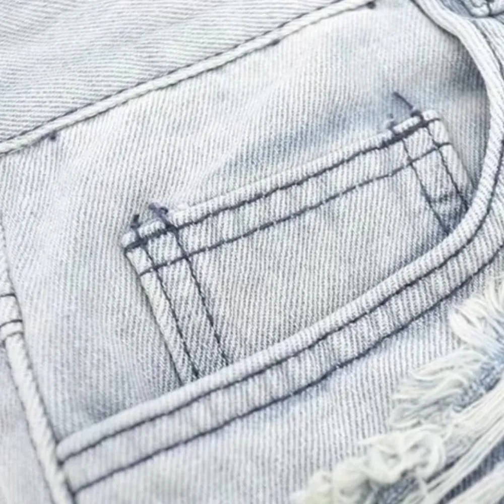 "American high street damage ripped straight" Jeans