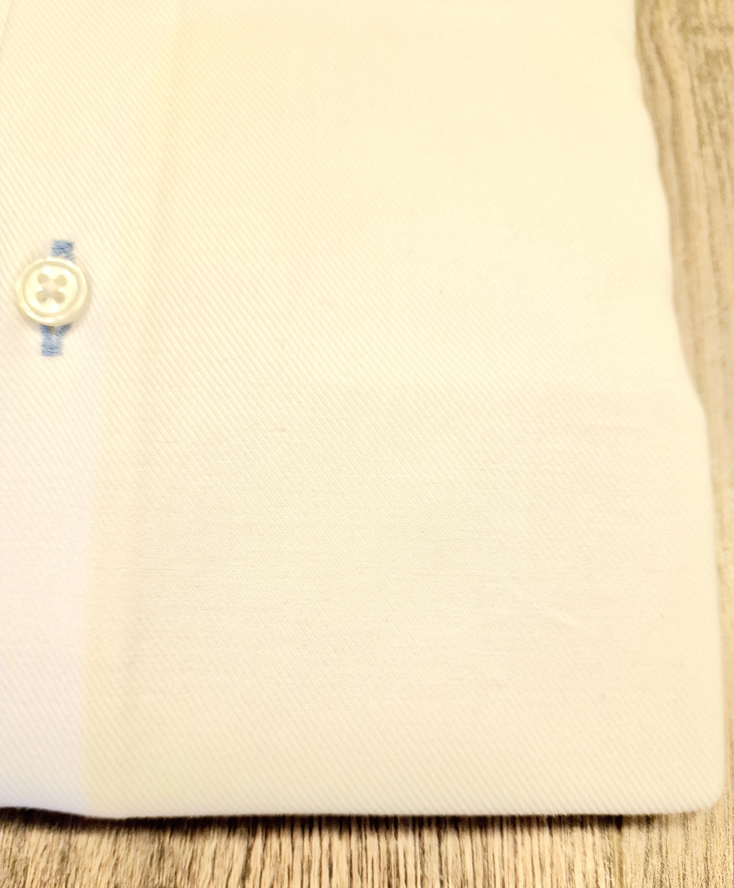 R2 - Amsterdam Double Twist double cuff Shirts