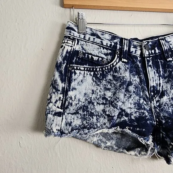 Rag &amp; Bone Acid Wash Blue Denim Cut Off Jean Shorts Frayed Hem
