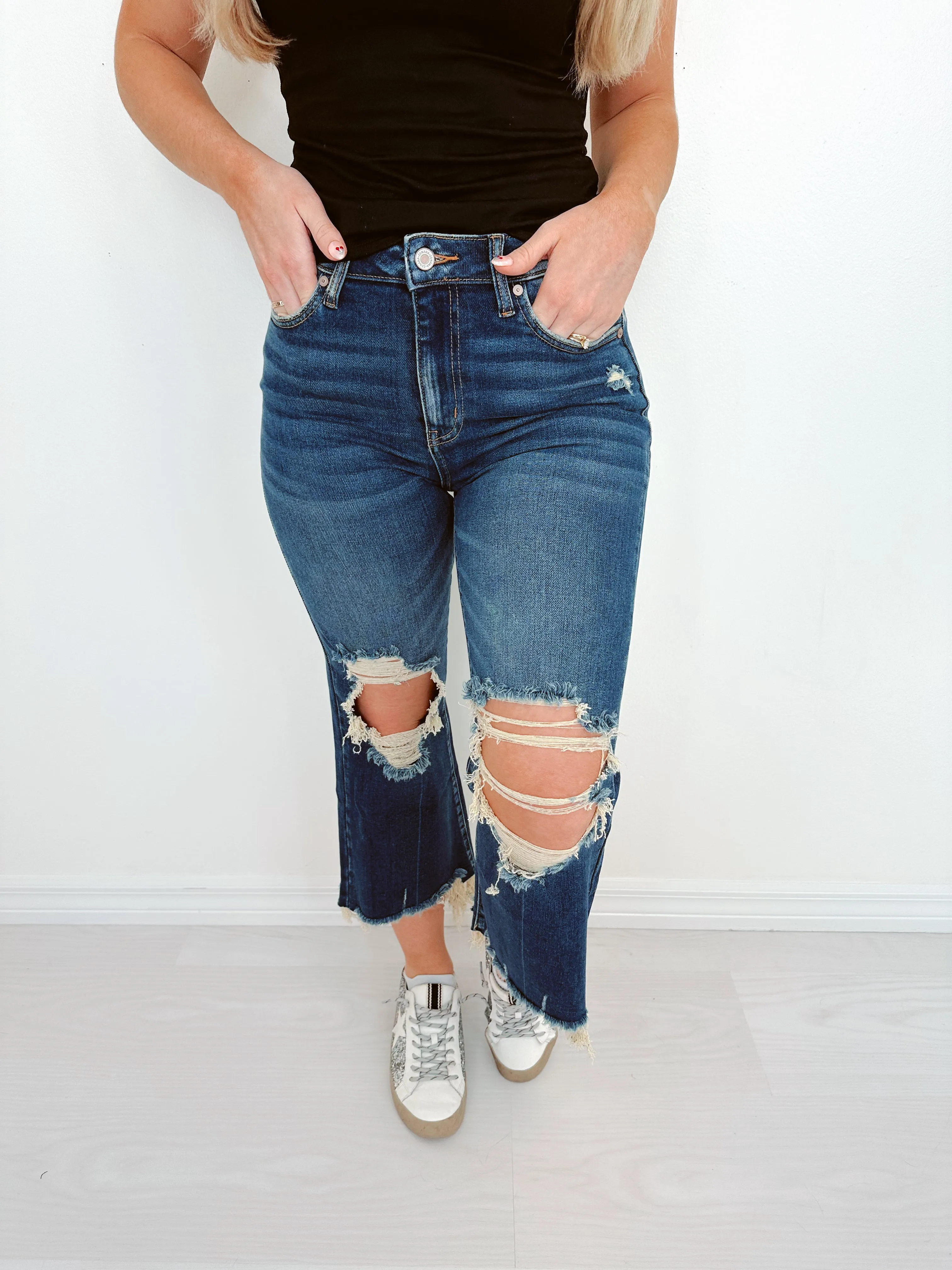 Riya Raw Hem Distressed Cropped Jeans