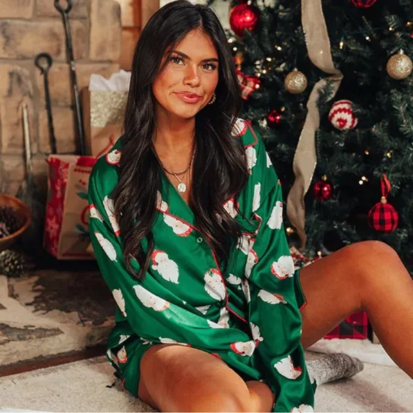 Santa Baby Santa Claus Printed Pijama Top