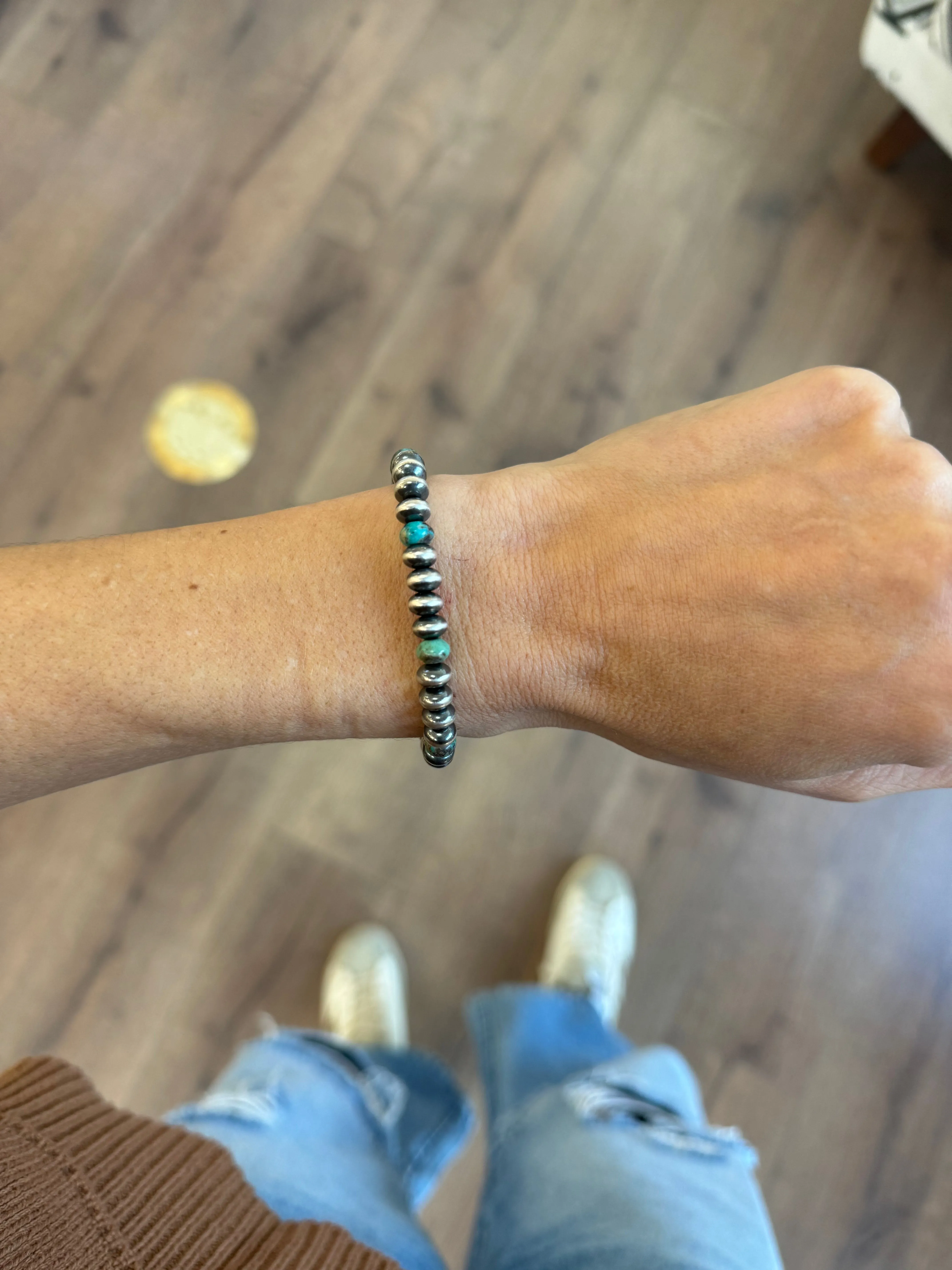 Saucer Stretch Bracelet With Turquoise - 7mm