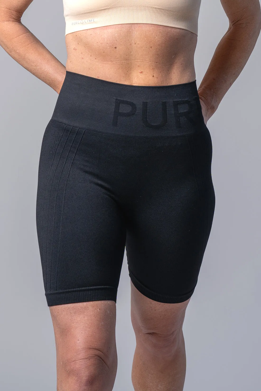 Seamless Shorts - Black