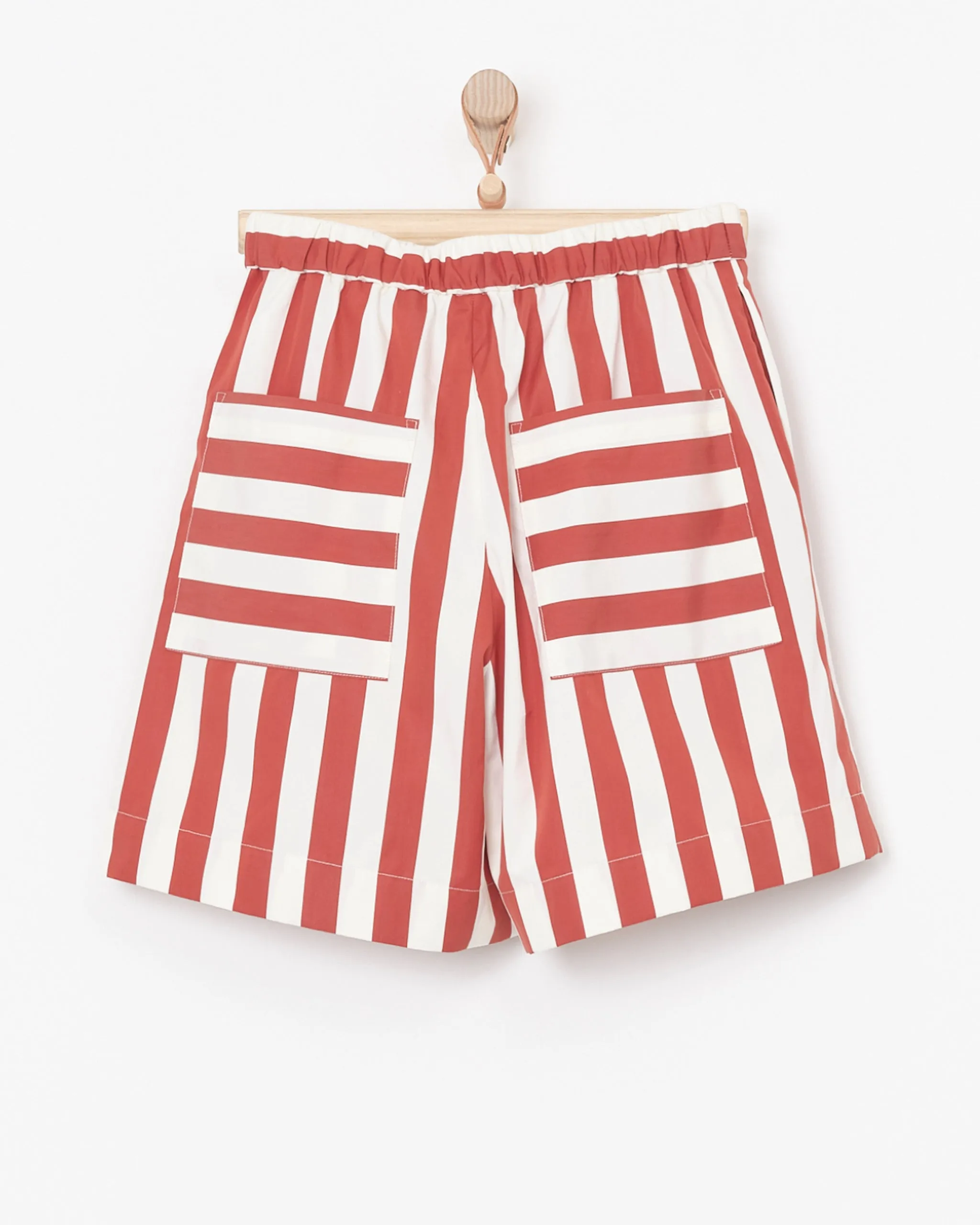 Shorts in Red Stripe