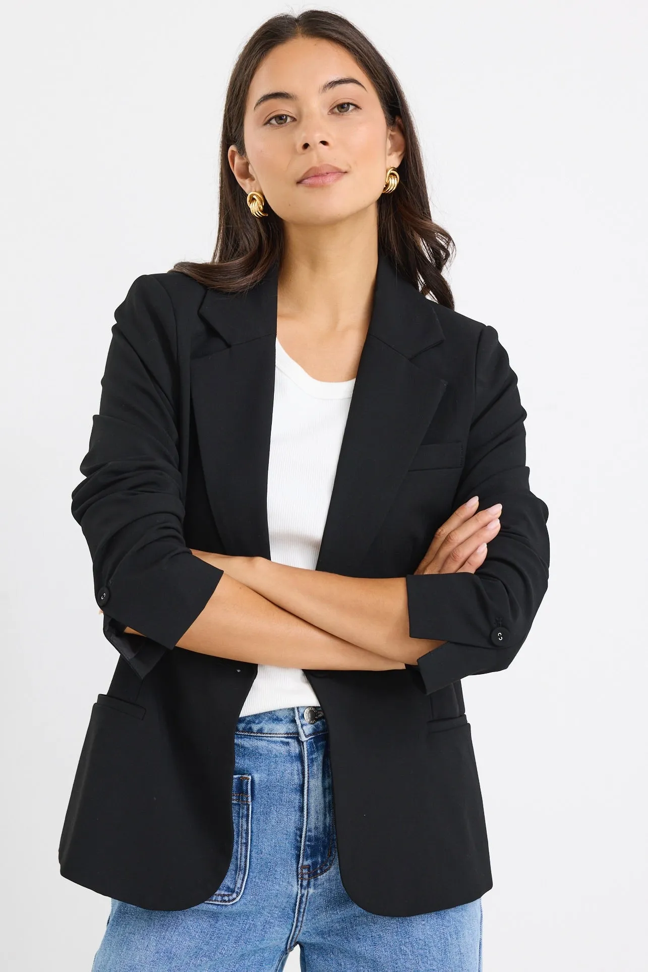 Suave Black Fitted Short Blazer