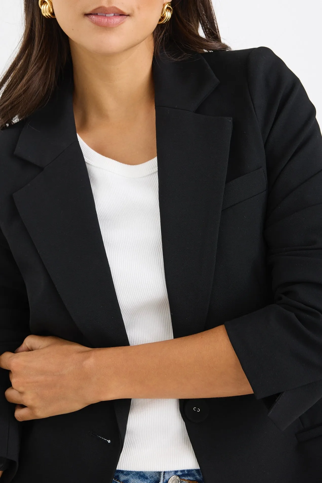 Suave Black Fitted Short Blazer