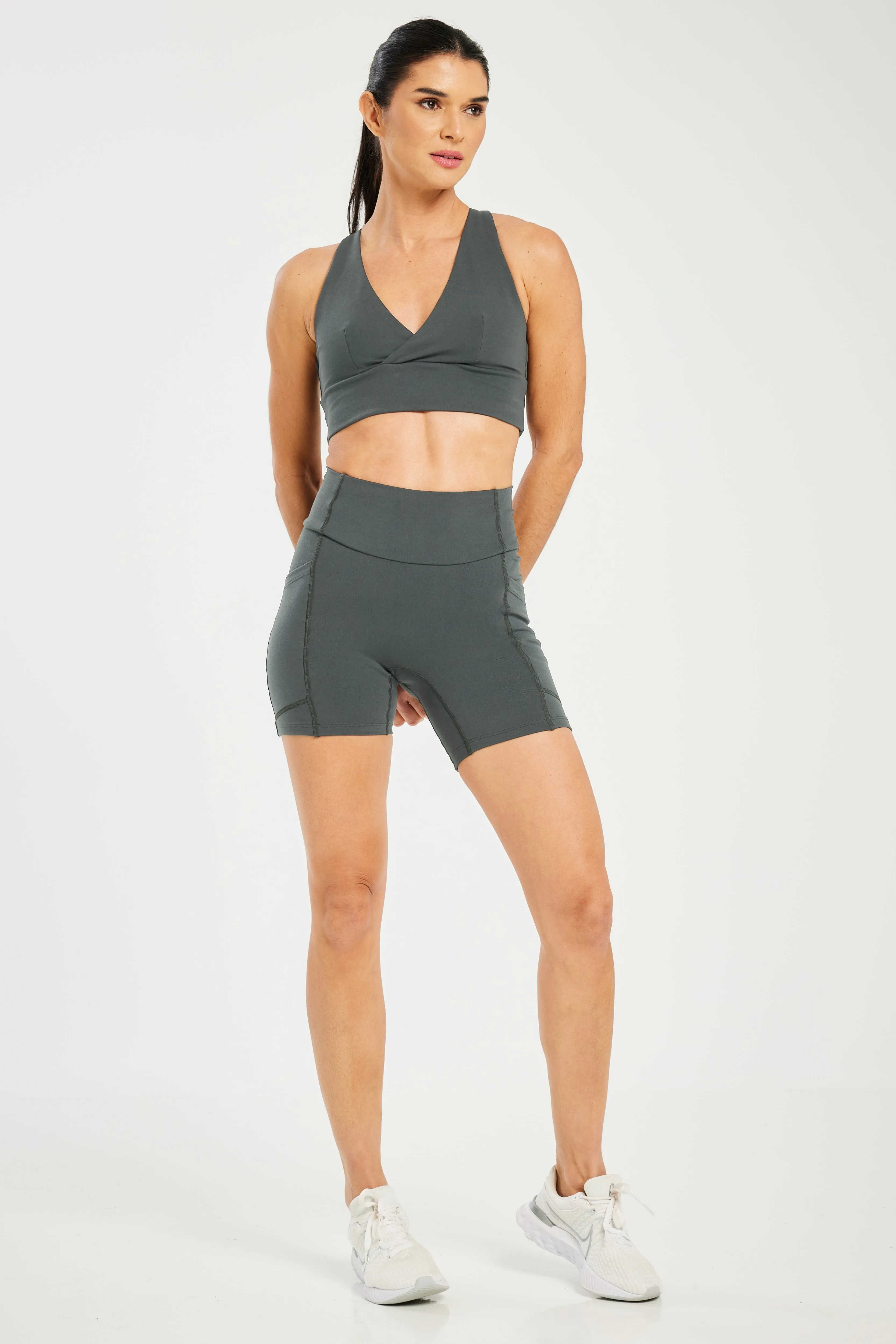 Super Stretch Pocket Shorts Dark Grey (FINAL SALE)